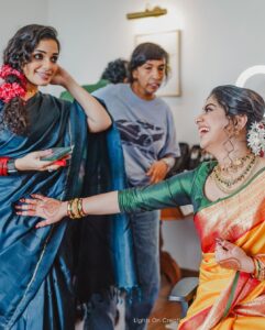 Ann Augustine Instagram - Ladybug 🐞 

Wearing  @chelaclothing 
Thank you! @neenupalackal 

#ladybug #grace #love #engagement #saree #kanjeevaram #kuppivala #oldsoul #jewelleryaddict #art #sisterhood #coffeeaddict #artlover