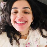 Ann Augustine Instagram - 🌸 #cherryblossom #curls #art #curlyhair #jewelleryaddict #allsmiles #silver #silverjewellery #coffeeaddict #rainyday #moody #leo #artlover
