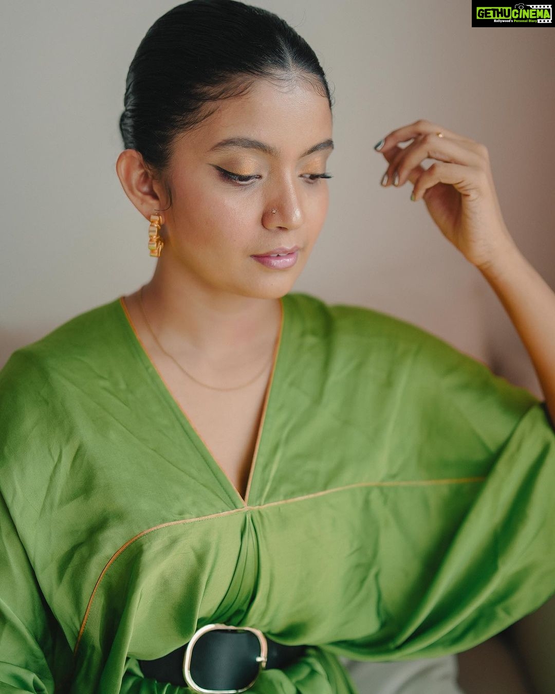 Anna Ben Instagram - 🍃 📷 @sk_abhijith MUA @zara___makeover 👗 @saltstudio