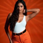 Anukreethy Vas Instagram – Orange is my favourite colour 🍊 
.

 Pc @kothapalli.bhaskar 📸
@amorebybk 
Studio @beyondframes_ 
.

.
#glowinggracefully #LightAndShadows #InnerselfIlluminated #RadianceInDarkness #MysteriousGaze #BeautyUnveiled
#ShiningThrough #enigmatic  #CaptivatingContrast
#emanatingelegance #kollywood #kollywoodcinema #kollywoodactress #tollywood #tollywoodactress #tollywoodactor #trending #trendingreels #trendingsongs #explore #anukreethyvas #anukreethy #photography #cinematography🎥 #shotoniphone @apple #shotoniphone13promax #lights #fashion #fashionshoot #orange Hyderabad