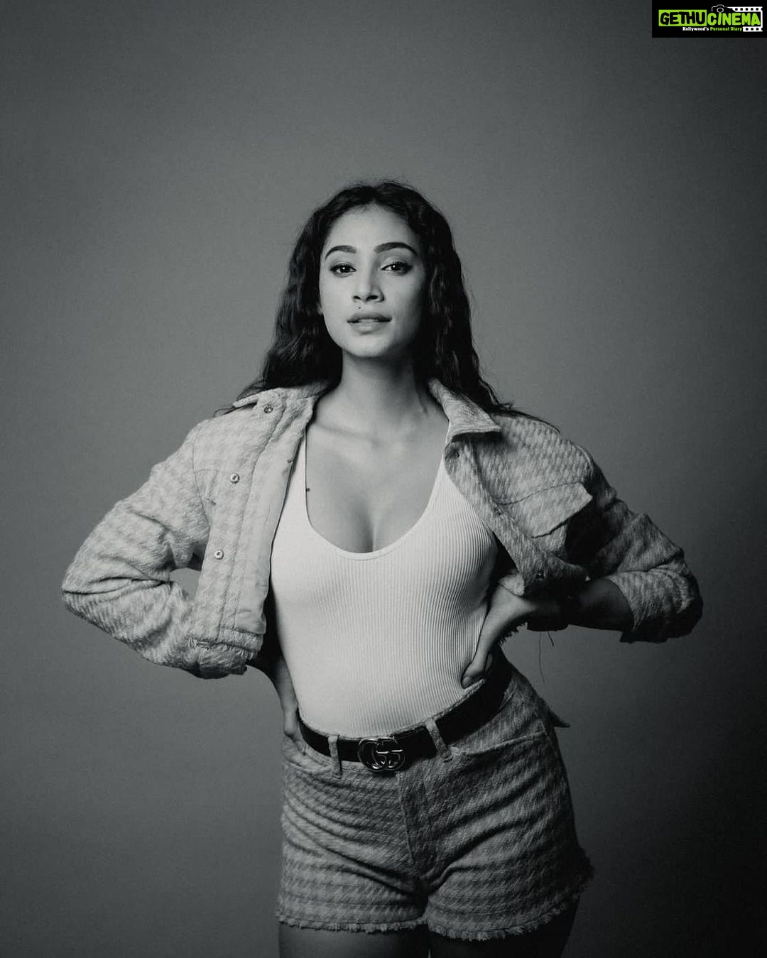 Anukreethy Vas Instagram - Life is in colour, black and white is more realistic 🖤🤍 . Pc @kothapalli.bhaskar 📸 @amorebybk Studio @beyondframes_ . #glowinggracefully #LightAndShadows #InnerselfIlluminated #RadianceInDarkness #photography #beauty #ShiningThrough #enigmatic #CaptivatingContrast #emanatingelegance #kollywood #kollywoodcinema #kollywoodactress #tollywood #tollywoodactress #tollywoodactor #trending #trendingreels #trendingsongs #explore #anukreethyvas #anukreethy #photography #cinematography🎥 #shotoniphone @apple #shotoniphone13promax #lights #fashion #fashionshoot #blackandwhite Hyderabad