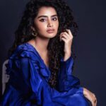 Anupama Parameswaran Instagram – A few wings 👁️👁️I drew in the past 🤭

#makeupartistme