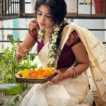 Anupama Parameswaran Instagram - And my Onam goes like that 🌺 🌺🌺 PS - last picture can break your heart ❤️‍🩹 PC @nihal_kodhaty Styling @seetaranikodhaty