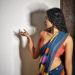 Anupama Parameswaran Instagram - An artists muse. Saree @seetaranikodhaty Photography @nihal_kodhaty MUA @anupamaparameswaran96 🤣
