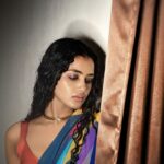 Anupama Parameswaran Instagram - An artists muse. Saree @seetaranikodhaty Photography @nihal_kodhaty MUA @anupamaparameswaran96 🤣