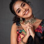 Anupama Parameswaran Instagram – A few wings 👁️👁️I drew in the past 🤭

#makeupartistme