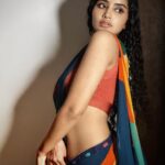 Anupama Parameswaran Instagram - An artists muse. Saree @seetaranikodhaty Photography @nihal_kodhaty MUA @anupamaparameswaran96 🤣