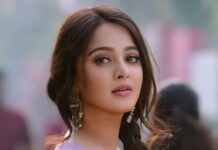 Anushka Shetty Instagram - #Newprofilepic 😉 #MissShettyMrPolishetty on August 4th 💜 Can’t wait to meet u all in theatres 🤗 Lovessssss🩷 @naveen.polishetty @uvcreationsofficial @maheshbabu_pachigolla @radhan_music #kotagirivenkateswararao @rajeevan.n @jayasudhakapoor #Nasser @tulasiactress @sharma_murli @the_real_reel_sonia @a.gomatam @udaykumar_mix @kabilanchelliah @filmsandfood_ @wallsandtrends @adityamusicindia