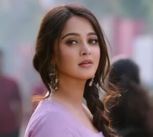 Anushka Shetty Instagram - #Newprofilepic 😉 #MissShettyMrPolishetty on August 4th 💜 Can’t wait to meet u all in theatres 🤗 Lovessssss🩷

@naveen.polishetty @uvcreationsofficial 
@maheshbabu_pachigolla @radhan_music #kotagirivenkateswararao @rajeevan.n @jayasudhakapoor #Nasser @tulasiactress @sharma_murli @the_real_reel_sonia @a.gomatam 
@udaykumar_mix
@kabilanchelliah 
@filmsandfood_ 
@wallsandtrends
@adityamusicindia