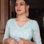 Anusree Instagram – It’s just a pic….😊

Click @mahesh_bhai 
Ear ring @varuthri_findings