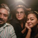 Anusree Instagram - ആര് പറഞ്ഞു മ്യാവു......🤣🙈🤣🙈 @shantikrishna @mahesh_bhai #friendship #friendsforever #love #brothersisterlove #drivingtime
