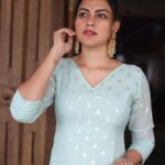 Anusree Instagram – It’s just a pic….😊

Click @mahesh_bhai 
Ear ring @varuthri_findings
