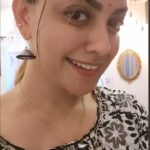 Anusree Instagram - Embrace the joy in the little moments.... #réel #reeltimepass #home #happy #livethelife #letitgo #movingon