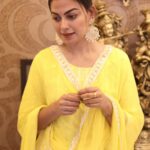 Anusree Instagram - "When you wear your favorite shade dress, your confidence and radiance shine even brighter."... #yellow #yellowlove #favorite 💛💛💛 Click @ajingsam Earring @varuthri_findings