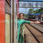 Anusree Instagram – Whenever possible,take time to travell and explore the world….💜💜

📷 @ajingsam