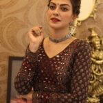 Anusree Instagram - Be a queen crowned in your own curls.....be a queen make your own rules...be a queen every moment... 🤗🤗😍😍👑👸 MaH @pinkyvisal Neckpiece & Earring @varuthri_findings Styling @sabarinathk_ Click by @mahesh_bhai Outfit @klumbyprajinajaanaki