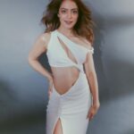 Anya Singh Instagram - Stardust tu hai bandiya yaad rakh✨🧿 Styled by @mohitrai assisted by @shubhi.kumar Make up- @niccky_rajaani Hair - @hairstories_byseema Shot by- @kadamajay
