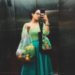 Apoorva Arora Instagram - Ye kaha dark hai, ye toh zindagi hai