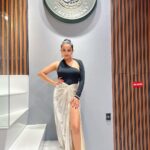 Apoorva Arora Instagram - HMU- @sanayadotiwala_ Styling- @tryagaintoobad @jharna.art