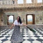Apoorva Arora Instagram - टूरिस्ट