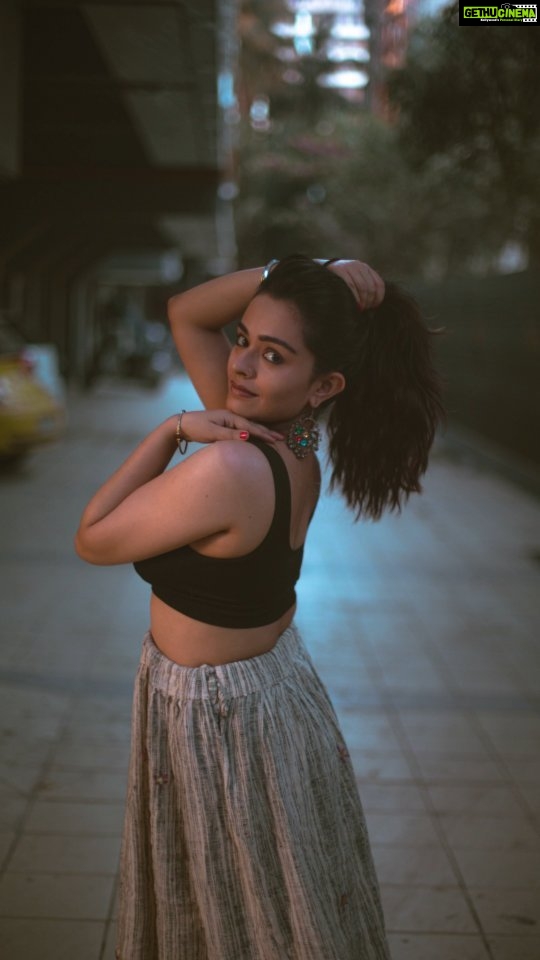 Apoorva Arora Instagram - I never knew I had such a photogenic parking lot, or is it just because @apooarora is in my frame? 👀 . @alecdsouza_ @ashton.fern11 💯💯🤌🏼 . @portraitmood @portraitsofficial @moodygrams #portraitsvisuals #portraitsofficial #portrait_vision #portraitphotography #portraitmood Mumbai, Maharashtra