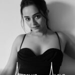 Apoorva Arora Instagram - @apooarora is definitely an example of cuteness which is portrayed in most of the roles she plays. Here’s featuring Apoorva Arora in Meet the Faces. Click on the link in bio for the Interview. #FaceMagazine #ApoorvaArora #ExclusiveInterview #Youtube #Series #CollegeRomance #MeetTheFaces #Article #DigitalMagazine #Explore