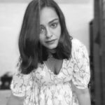 Apoorva Arora Instagram - 💇🏻‍♀️☕️💌🌸