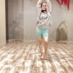 Apoorva Arora Instagram - Today was my first class, kaafi first class maamla ho gaya because finding styles that you enjoy and good teachers are wins that mean a lot to a dancer. This is as unfiltered and candid I can get here on the gram. 🙈