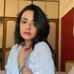 Apoorva Arora Instagram – Had a good hair day for 5 minutes 🤌🏼