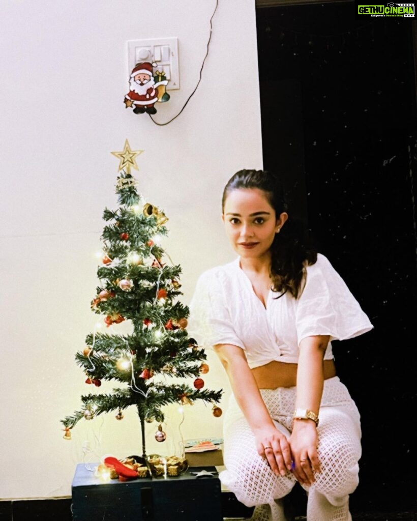 Apoorva Arora Instagram - Merry Christmas 🎄