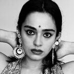 Apoorva Arora Instagram – Where can I sign up to be a sabyasachi bride/model? My eyes are ready! 

📸- @gunjan_sainii_