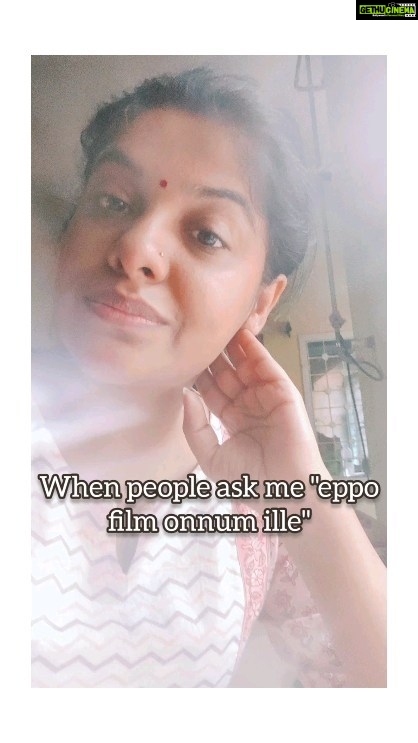 Archana Kavi Instagram - Just Kidding 😬 . #funny #funnyvideos #lifeofastrugglingartist #strugglingartist #artist