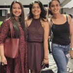 Archana Kavi Instagram – Clearly I don’t know where the camera is… @teamnaach was in Kochi!!!! It was super fun connecting with you again @bhaiyajiismile, we should do this often. And @nicoleconcessao how do you make people feel so comfortable and warm. ❤️ it didn’t feel like I was meeting you for the first time. Please come back, kochi needs some dance magic soonnn… Kochi, India