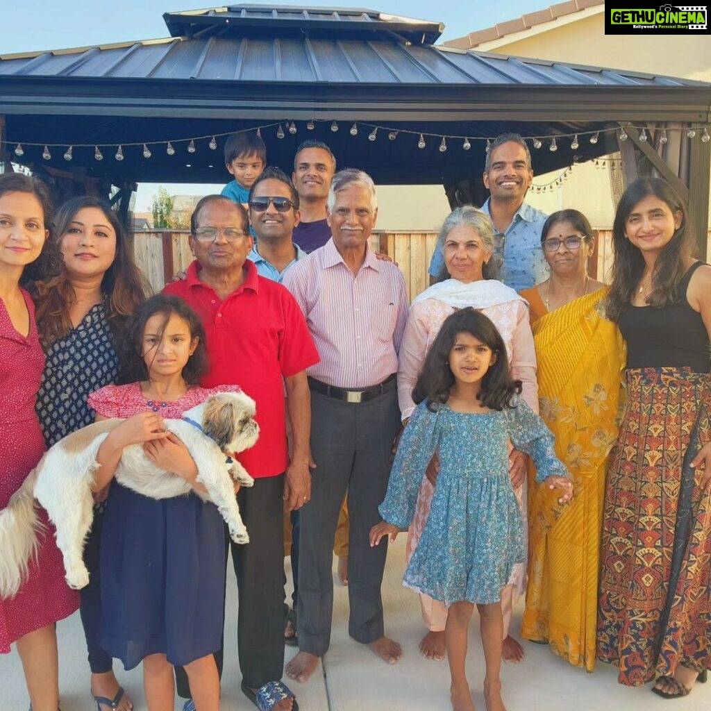 Archana Suseelan Instagram - Family time again 🥰