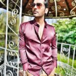 Arjan Bajwa Instagram – Bekhayali ….
.
.
.
.
.
.
.
.
#arjanbajwa #bollywood #bollywoodsongs #bollywoodactor #monday #mondaymotivation #mondaymood #mood #viral #reelsindia #insta #instagood #shooting #sunlight #mensfashion #menshair 𝐄𝐍𝐆𝐋𝐀𝐍𝐃