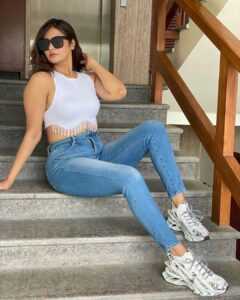Arthi Venkatesh Instagram - Forever I’m that girl! 👟 #sneakergirl Today in my @greyhoundshoes