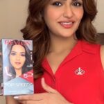 Arthi Venkatesh Instagram - #Ad Did I read that right? Shoot in 20 mins? 🥹 No problem! I can fix my hair and get #ReadyIn5! How you wonder? With Revlon Top Speed Hair colour ofcourse! It’s ammonia-free formula infused with Mother of Pearl & Ginseng Extract. Great coverage and easy application gives my hair a natural-looking color! Try it out for yourself! Use my code ‘ARTHI10’ to avail a special discount on your Revlon Top Speed Hair Color purchase! #Revlon #Topspeed #Readyin5 #HairColor #Color #TopspeedHairColor