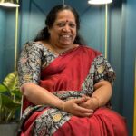 Arya Instagram - Happiest birthday to our powerhouse… Our everything.. Amma shundarikku innu pirannal Happy birthday Ammmeee ❤️ @prema.satheesh @anjanasatheeshps #birthday #mymother❤ #herday #birthdaygirl #happiness #myworld