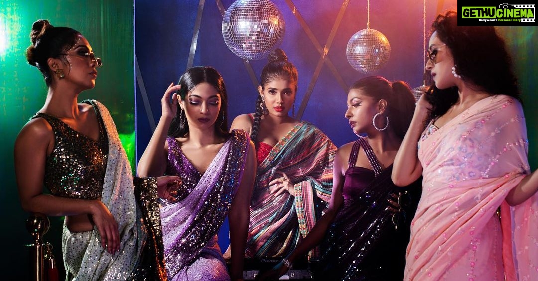 Arya Instagram - WHO SAYS GIRLS CANNOT PARTY IN A SAREEEE!!!! Let’s welcome this NEW YEAR with a whole lot of GLAMOUR , GLITTER and COLORS .. KANCHIVARAM is super happy and excited to introduce to all you glamorous ladies out there our brand new Collection “GLITZ AND GLAM” !! ❤️ “GLITZ AND GLAM” is completely focused on Handworked Premium Designer wear Sarees/ Cocktail Sarees perfect for all those who love to put on something super glamorous and funky for any special occasion.. This one of a kind Collection of Handpicked designer wear Sarees would be your perfect Choice to simply stand out!! WE CANT WAIT TO SHOW THESE BEAUTIES TO YOUUUU! STAY TUNNNNEDD !!!! 💕 📲Contact us: +91 7994137794 📍Explore the full range at our boutique, Trivandrum @aroya_by_arya_resmi Brand : @kanchivaram.in Inframe : @iam_evelynjuliettt @gopika_manjusha @alasandrajohnson @sreebhadra.menon @pretthy_doctist Photography & Post production : @plan.b.actions @jibinartist Make up : @shoshank_makeup @vikramanvijitha Hair : @chan_aneesh Styling : @sabarinathk_ @sanidhasidharth Art : @silvester_attractte Art assistant @anu_vavachan_ Studio : @maxxocreative @huwais.majeed Camera assistants : @dayonphotos @ebin_jozef_antoni @rizwanmechoth @_adams_abraham_ . . #saree #sareelove #partywear #designersarees #styleinspo #trendy #handwork #handmade #modern #glamorous #glitz #vibrant #glitter #fun #colors #onlineshopping #supportsmallbusiness #trivandrum #trivandrumdiaries Maxxo Creative
