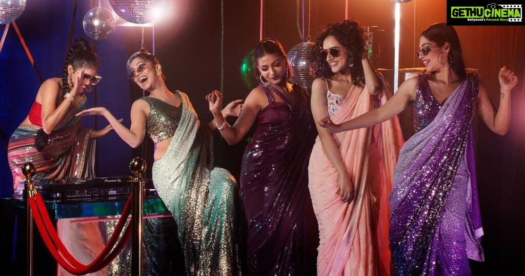 Arya Instagram - WHO SAYS GIRLS CANNOT PARTY IN A SAREEEE!!!! Let’s welcome this NEW YEAR with a whole lot of GLAMOUR , GLITTER and COLORS .. KANCHIVARAM is super happy and excited to introduce to all you glamorous ladies out there our brand new Collection “GLITZ AND GLAM” !! ❤️ “GLITZ AND GLAM” is completely focused on Handworked Premium Designer wear Sarees/ Cocktail Sarees perfect for all those who love to put on something super glamorous and funky for any special occasion.. This one of a kind Collection of Handpicked designer wear Sarees would be your perfect Choice to simply stand out!! WE CANT WAIT TO SHOW THESE BEAUTIES TO YOUUUU! STAY TUNNNNEDD !!!! 💕 📲Contact us: +91 7994137794 📍Explore the full range at our boutique, Trivandrum @aroya_by_arya_resmi Brand : @kanchivaram.in Inframe : @iam_evelynjuliettt @gopika_manjusha @alasandrajohnson @sreebhadra.menon @pretthy_doctist Photography & Post production : @plan.b.actions @jibinartist Make up : @shoshank_makeup @vikramanvijitha Hair : @chan_aneesh Styling : @sabarinathk_ @sanidhasidharth Art : @silvester_attractte Art assistant @anu_vavachan_ Studio : @maxxocreative @huwais.majeed Camera assistants : @dayonphotos @ebin_jozef_antoni @rizwanmechoth @_adams_abraham_ . . #saree #sareelove #partywear #designersarees #styleinspo #trendy #handwork #handmade #modern #glamorous #glitz #vibrant #glitter #fun #colors #onlineshopping #supportsmallbusiness #trivandrum #trivandrumdiaries Maxxo Creative
