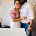 Arya Instagram - Tera Yaar jaisa Bhai hoo mein.. we love you tooooooo much… It’s bloody hard to express n explain how much I n we miss u when u r away.. it’s happiness inside when u r around… love u ma lil sis 😍😘😘😘😘😘… #birthday #birthdaygirl #sister #love #worldtome #aryabadai