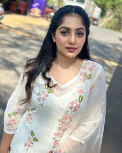 Arya Instagram - Dress only and only to impress yourself 🤍 

Costume @trose_by_isabella 
MUA @vikramanvijitha 
Styling @sabarinathk_