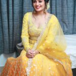 Arya Instagram - Happiness looks good on me you see 🥶🌞❤️ Styling @sabarinathk_ Mua @vikramanvijitha Hair @chan_aneesh Pc @pranavraaaj #smile #yellow #favcolor #festivewear #keralagram #dressup #makeup #lovemyjob #aryabadai