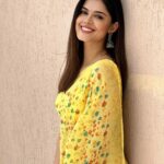 Asha Bhat Instagram - 🌻 🌻 🌻