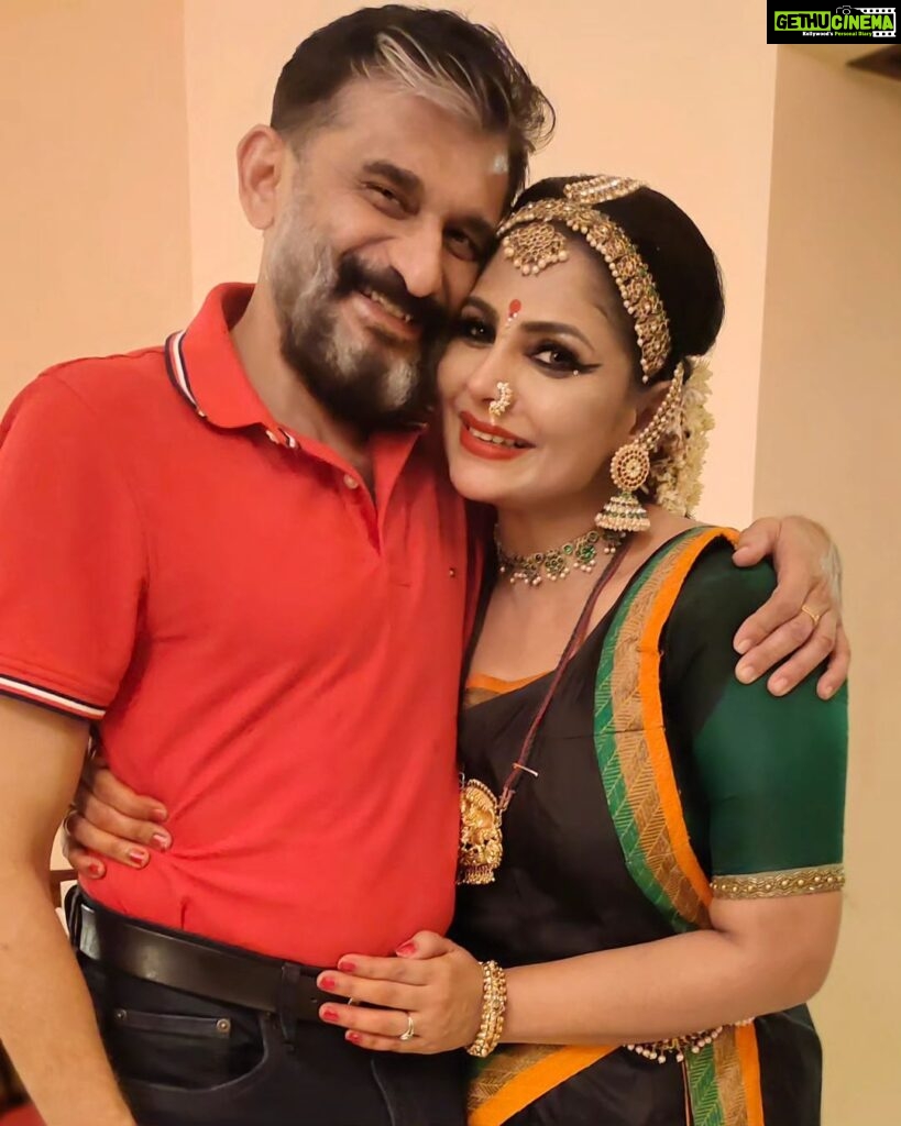 Asha Sharath Instagram - You are more than just my husband ; you are my closest confidant, my best friend, and my soulmate. I couldn't live without you. Happy anniversary to my life partner💖