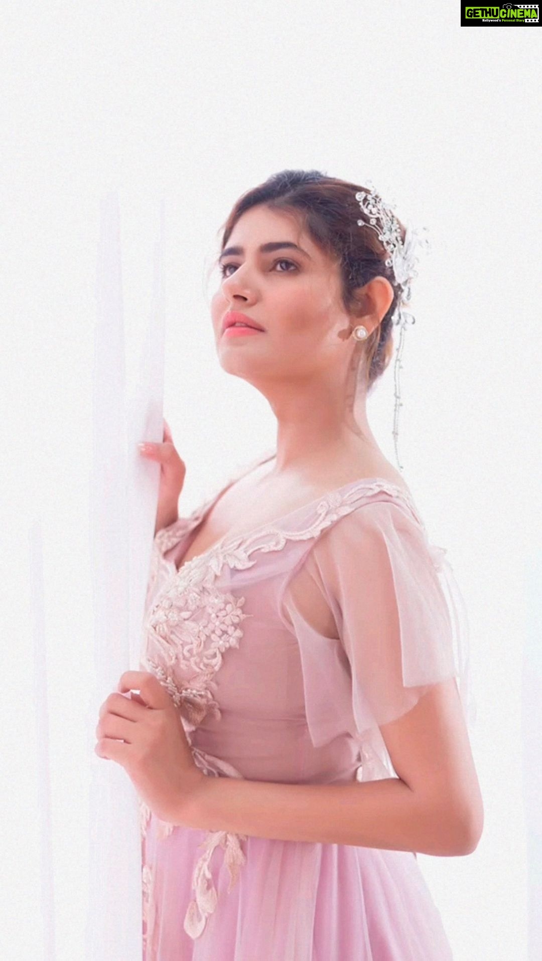 Ashima Narwal Instagram - Love is in the air! Cinderella stories Love Ash Makeup @chanel.beauty #misssydney #missindia #misssydneyelegance #loveashima #ashima #ashimanarwal #ashimaxfam #ashimanarwalfans #disneyindia #hotstar #disneyprincesses #cinderellacosplay #pinkdresses #ashimanarwalhot #thefrenchway #louisvuittonbags #louisvuittonlover #chanelclassic #chanelmakeup #beauty #reelindia #fashioninfluencers #influencersofinstagram #brigerton #cindrella #princess Hyderabad