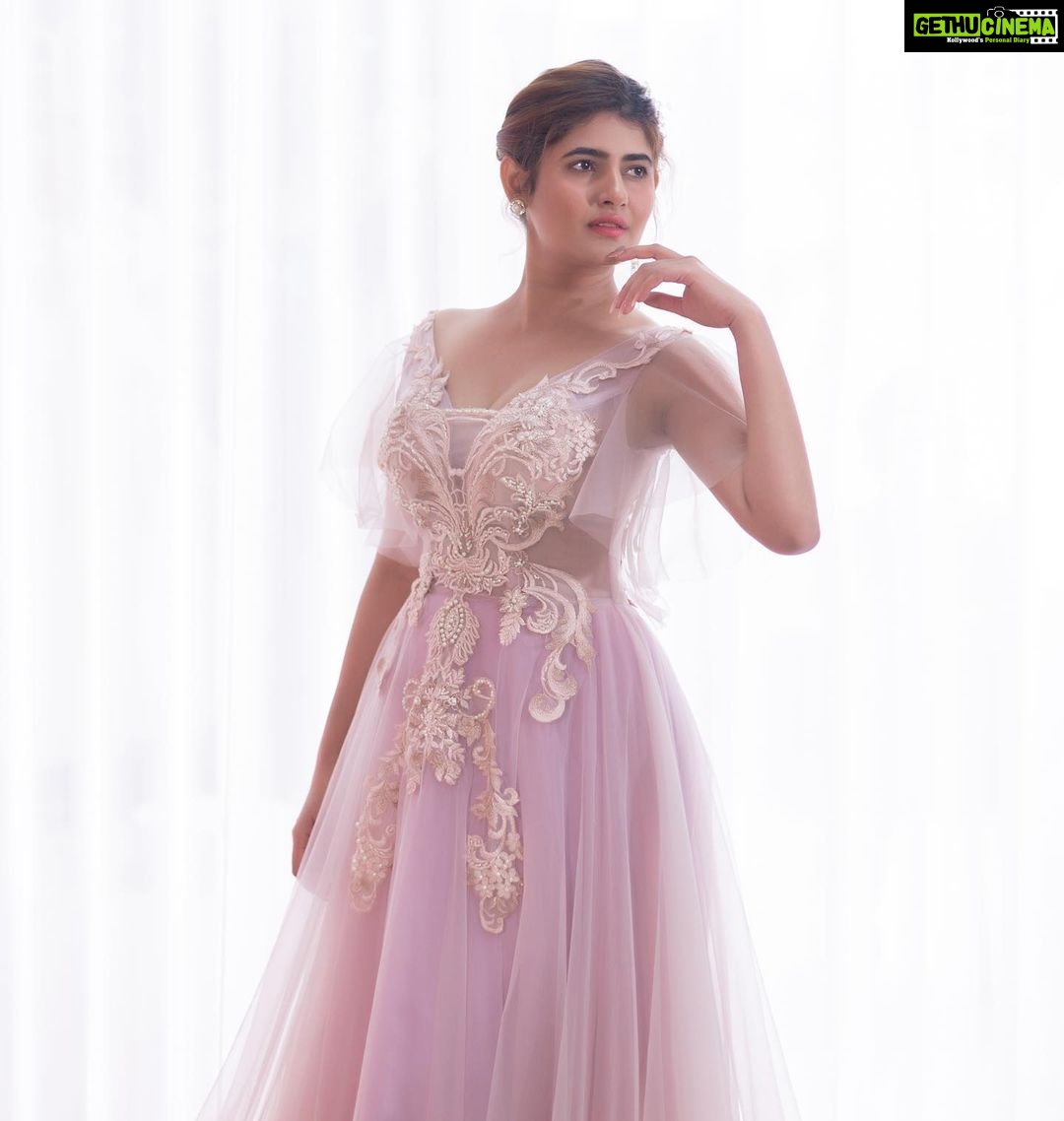 Ashima Narwal Instagram - Elegance is beauty that attracts 👄 Love 💕 Ashima So beautifully written by my friend The castle is about to look a whole lot beautiful with her presence 🩷 We've found Cinderella but where is the 👠?😉 It's time to feel the magic ✨ #cindrella #cindrellatheme #photoshoot #ashimanarwal #ashima #princess #cindrellacastle #BlabwithSandy #actressgallery #actress #princessphotoshoot #tollywood #kollywood #mollywood #bollywoodstars #disney #disneygram #influencer Hyderabad