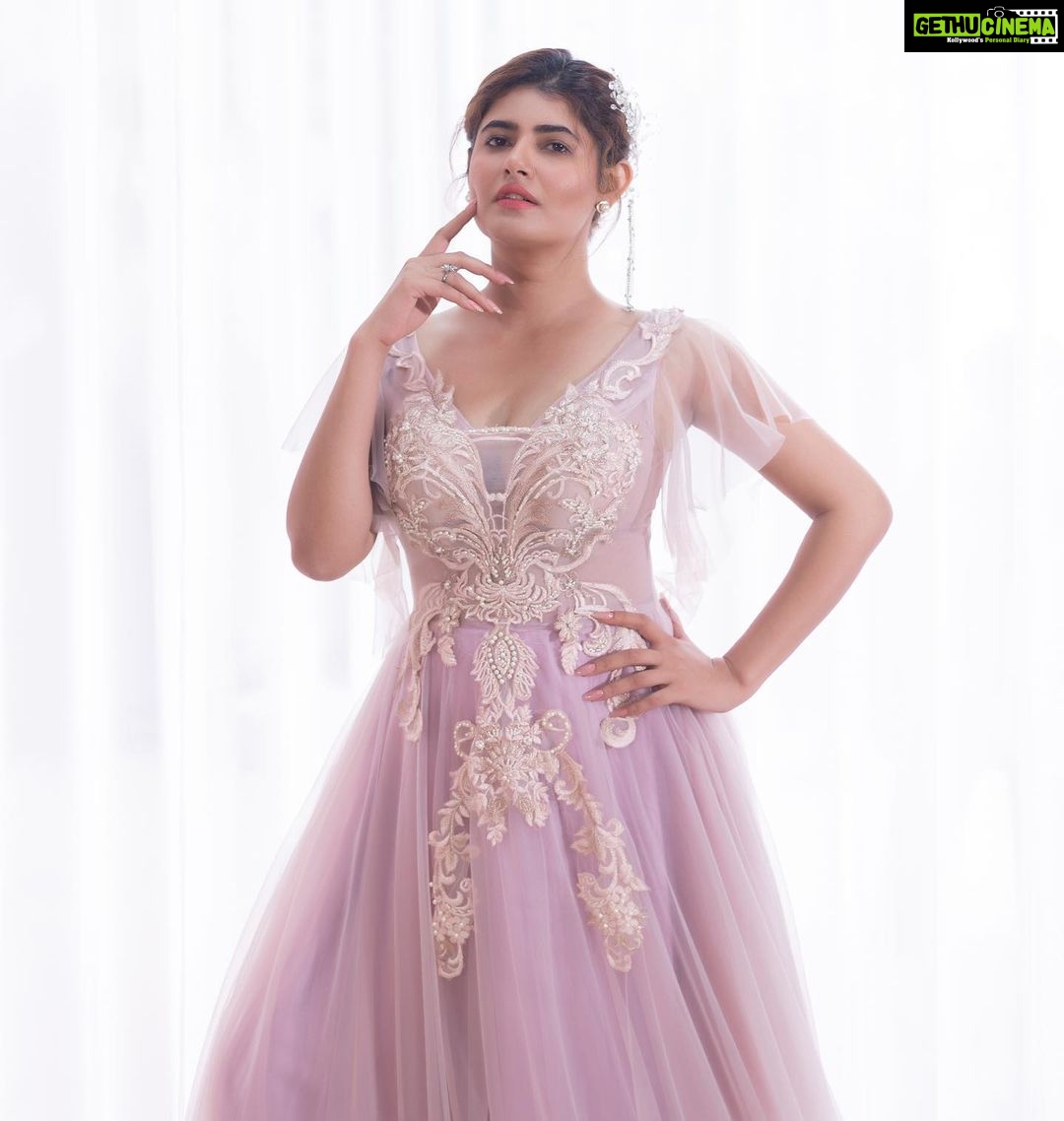 Ashima Narwal Instagram - Elegance is beauty that attracts 👄 Love 💕 Ashima So beautifully written by my friend The castle is about to look a whole lot beautiful with her presence 🩷 We've found Cinderella but where is the 👠?😉 It's time to feel the magic ✨ #cindrella #cindrellatheme #photoshoot #ashimanarwal #ashima #princess #cindrellacastle #BlabwithSandy #actressgallery #actress #princessphotoshoot #tollywood #kollywood #mollywood #bollywoodstars #disney #disneygram #influencer Hyderabad