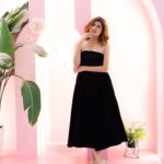 Ashima Narwal Instagram - She was everything real in a world of make believe! Love Ash 🖤 #ashima #ashimanarwal #misssydney #missindia #divinefeminine #divinebeauty #blackbeauty #blackdress #ig_india #ig_hyderabad #ig_chennai #ig_sydney #tollywoodactress😍 #tollywoodactress #tollywoodactor #kolly #kollycinema #indianactresses #bollywood #influencersofinstagram Hyderabad