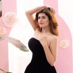 Ashima Narwal Instagram - Divine Beauty! Love Ash #ashima #ashimanarwal #misssydney #missindia #divinefeminine #divinebeauty #blackbeauty #blackdress #ig_india #ig_hyderabad #ig_chennai #ig_sydney #tollywoodactress😍 #tollywoodactress #tollywoodactor #kolly #kollycinema #indianactresses #bollywood #influencersofinstagram Hyderabad